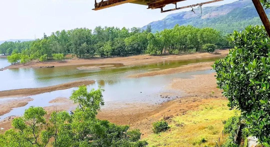 Lake View Resort Lonavala-1